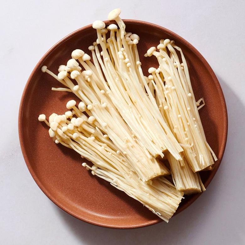 mushrooms-enoki